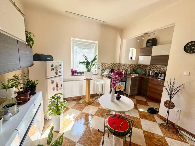 Eladó ház Budapest XXI. kerület, Királyerdő, Százszorszép utca  102 nm