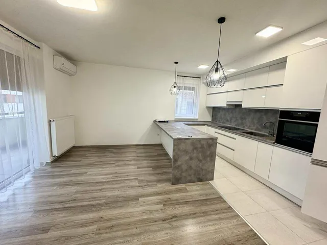 Eladó lakás Budapest IX. kerület, Rehabilitációs terület IX. ker. 67 nm