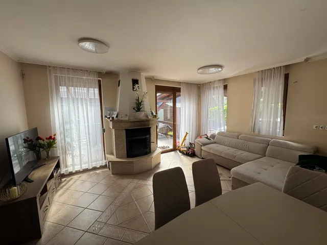 Eladó ház Szigethalom, Marlyntelep 88 nm