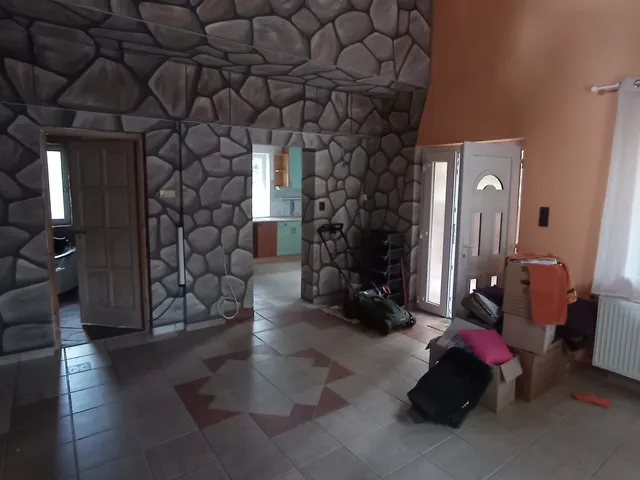Eladó ház Szigetmonostor, Horány 140 nm