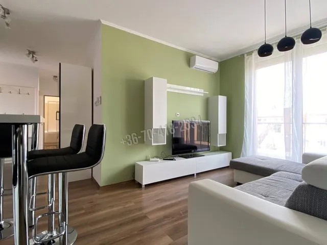 Kiadó lakás Budapest XIV. kerület, Herminamező 55 nm