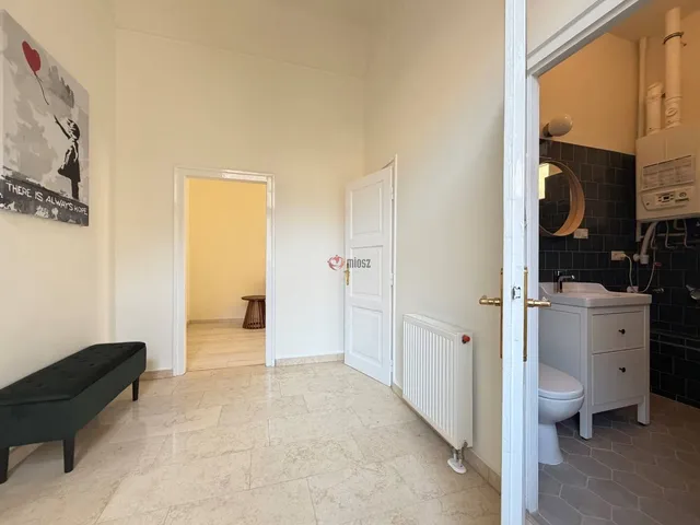 Eladó lakás Budapest VI. kerület 70 nm