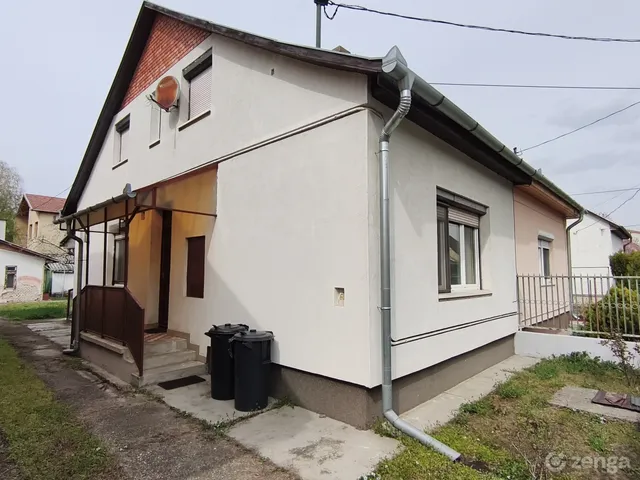 Eladó ház Budapest XVIII. kerület, Bélatelep 88 nm