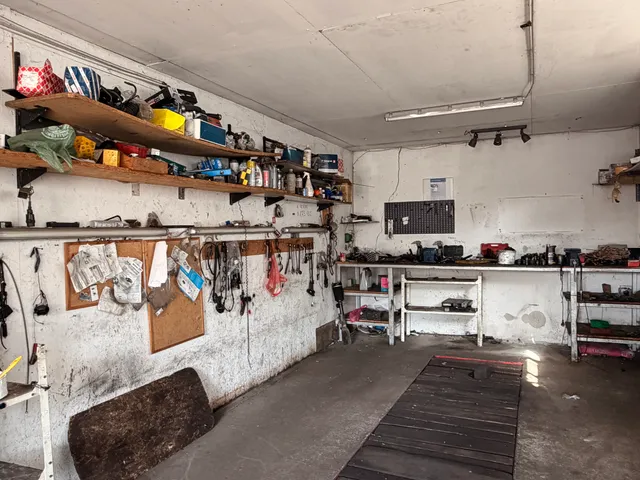 Eladó kereskedelmi és ipari ingatlan Budapest XX. kerület 97 nm