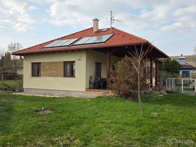 Eladó ház Fonyódliget 143 nm