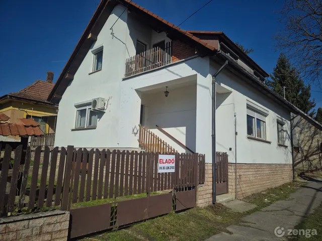 Eladó ház Lovászpatona 160 nm