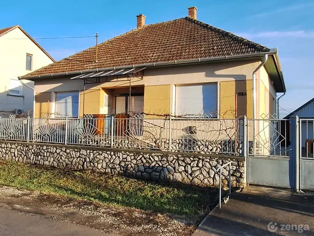 Eladó ház Szentistván 100 nm