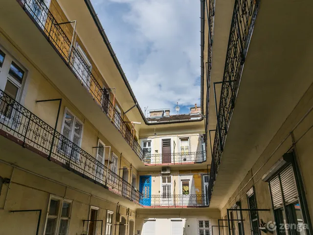 Eladó lakás Budapest VII. kerület, Belső-Erzsébetváros, Alsó erdősor 32. 23 nm