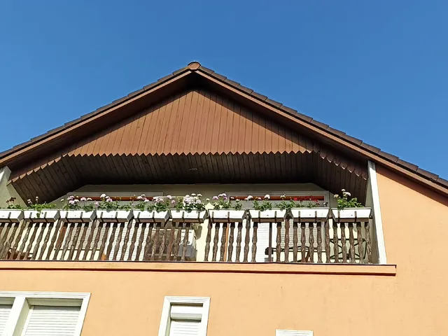 Eladó ház Székesfehérvár, Öreghegy, Zsolnai út 3. 249 nm