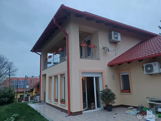 Eladó ház Törökbálint 190 nm