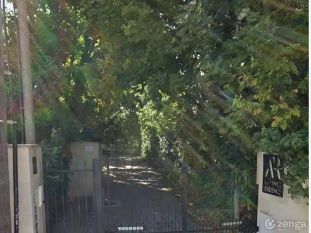 Kiadó garázs Budapest II. kerület 12 nm