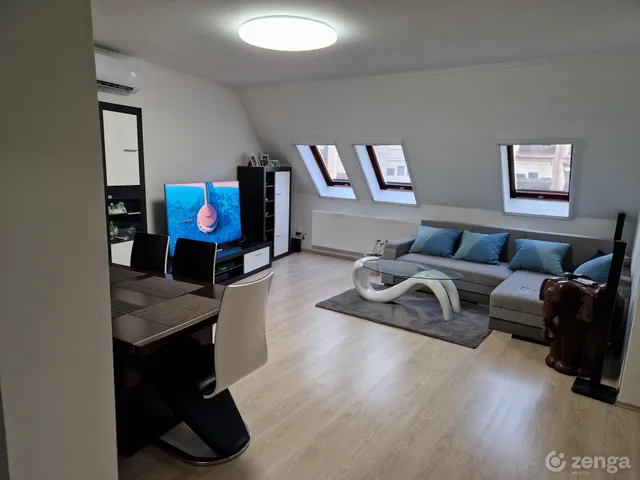 Eladó lakás Kaposvár, Belváros 88 nm