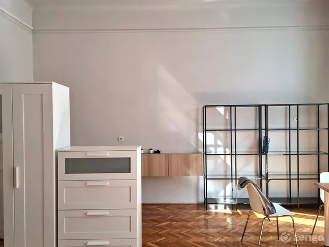 Eladó lakás Budapest VI. kerület, Diplomatanegyed, Aradi 65 nm