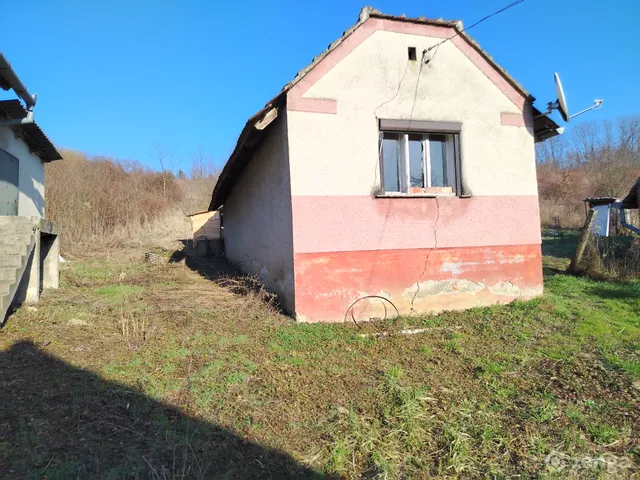 Eladó nyaraló Homokkomárom 30 nm