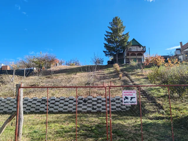 Eladó mezőgazdasági ingatlan Bonyhád 2920 nm