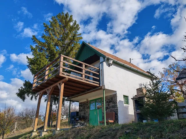 Eladó mezőgazdasági ingatlan Bonyhád 2920 nm