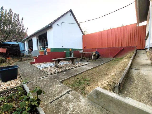 Eladó ház Bonyhád 150 nm