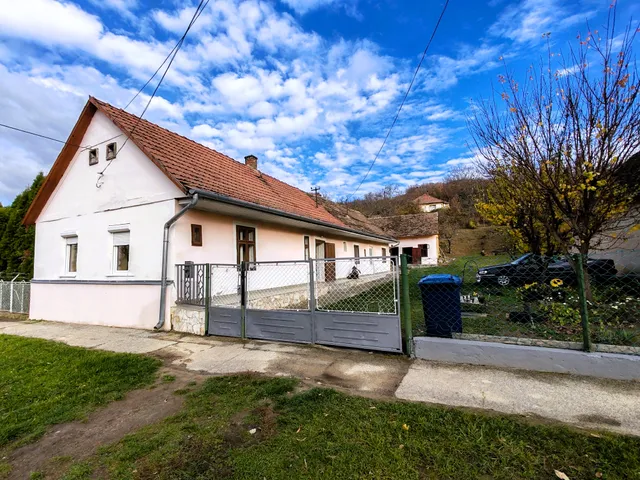 Eladó ház Máza 85 nm