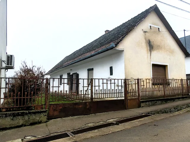 Eladó ház Mucsfa 85 nm