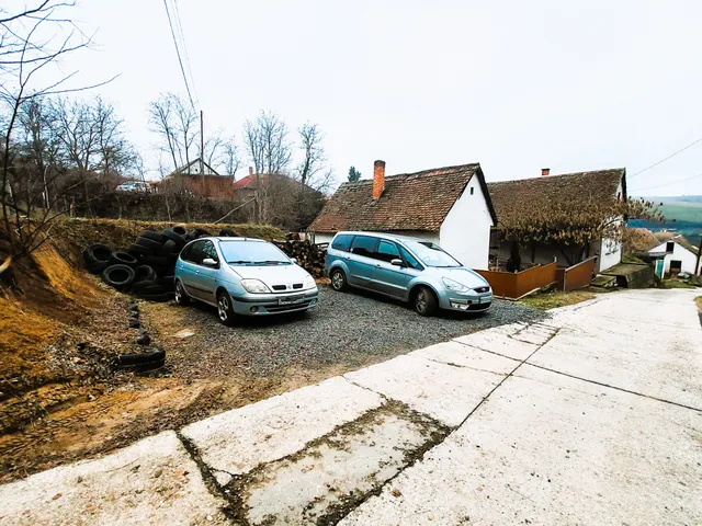 Eladó ház Cikó 80 nm