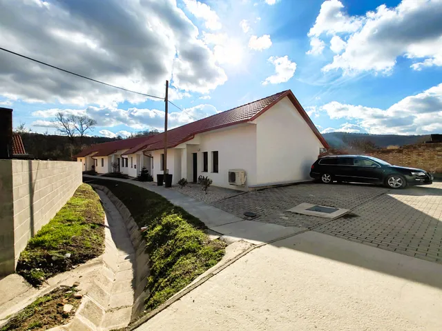 Eladó lakás Mecseknádasd 46 nm