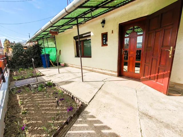 Eladó ház Máza 40 nm