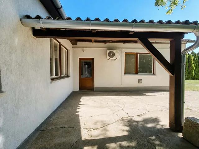 Eladó ház Tevel 110 nm