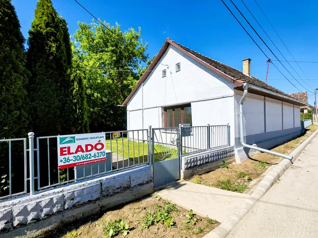 Eladó ház Tevel 110 nm
