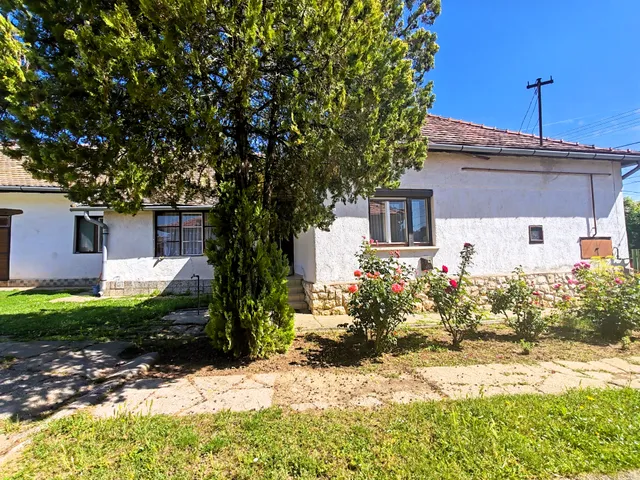 Eladó ház Bonyhád 110 nm