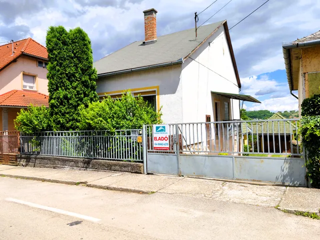 Eladó ház Bonyhád 95 nm