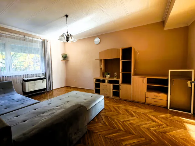 Eladó lakás Bonyhád 62 nm