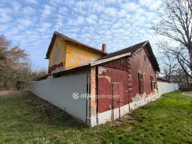 Eladó kereskedelmi és ipari ingatlan Mezőtúr 970 nm