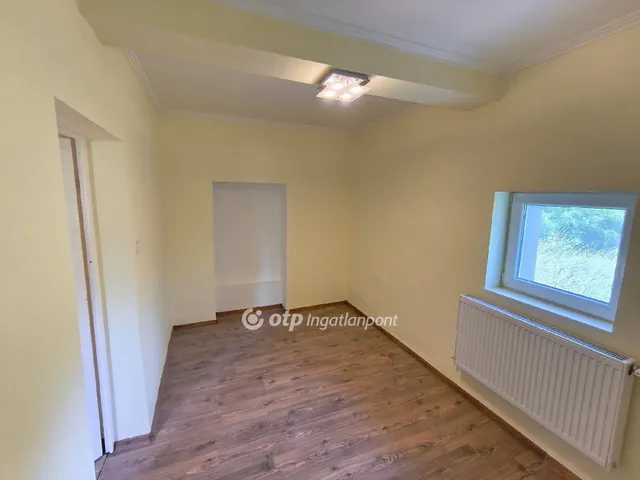 Eladó ház Hunya 68 nm