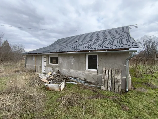 Eladó ház Hunya 68 nm