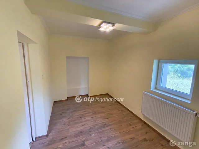 Eladó ház Hunya 68 nm