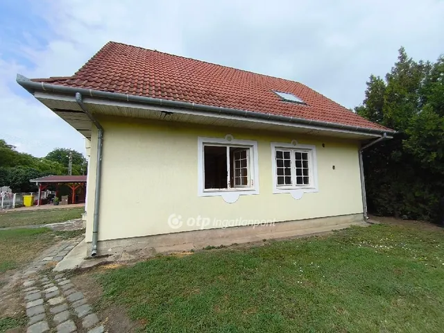 Eladó ház Orosháza 142 nm