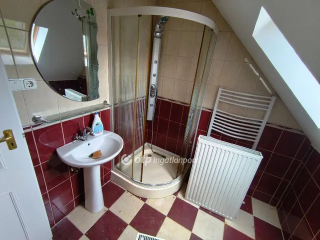 Eladó ház Orosháza 142 nm