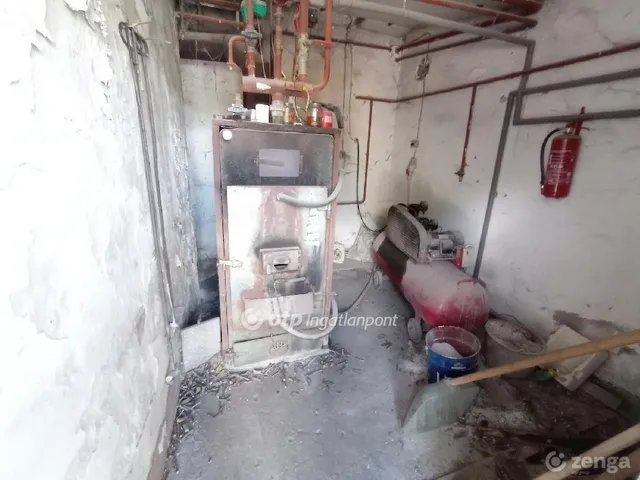 Eladó kereskedelmi és ipari ingatlan Kondoros 870 nm