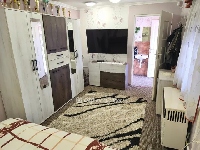 Eladó ház Kunhegyes 108 nm