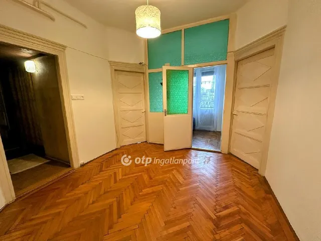 Eladó lakás Budapest VIII. kerület 87 nm