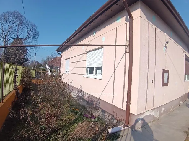 Eladó ház Gyomaendrőd 93 nm