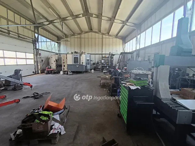 Eladó kereskedelmi és ipari ingatlan Gyomaendrőd 500 nm