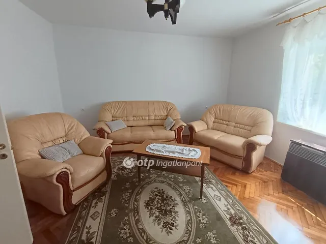 Eladó ház Kunhegyes 118 nm