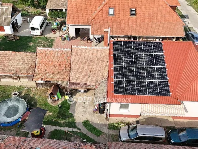 Eladó ház Tiszapüspöki 84 nm