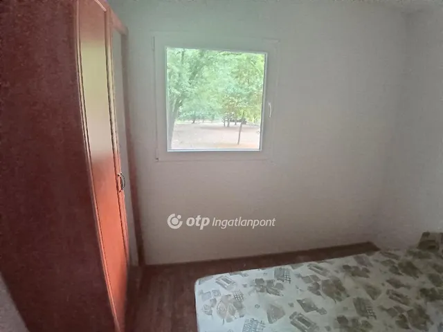 Eladó telek Tiszapüspöki 322 nm