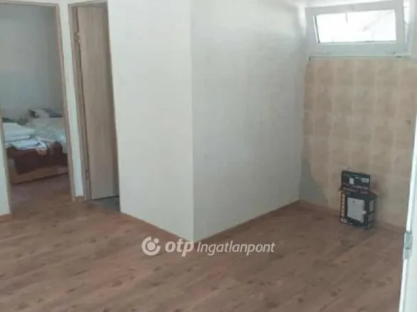 Eladó telek Tiszapüspöki 322 nm