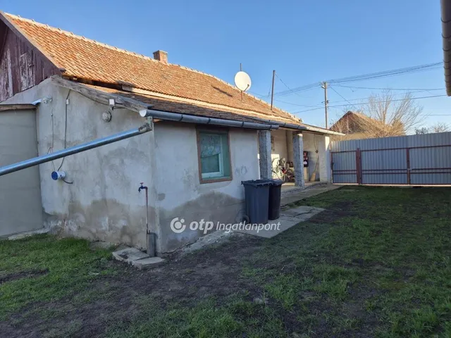 Eladó ház Fegyvernek 76 nm