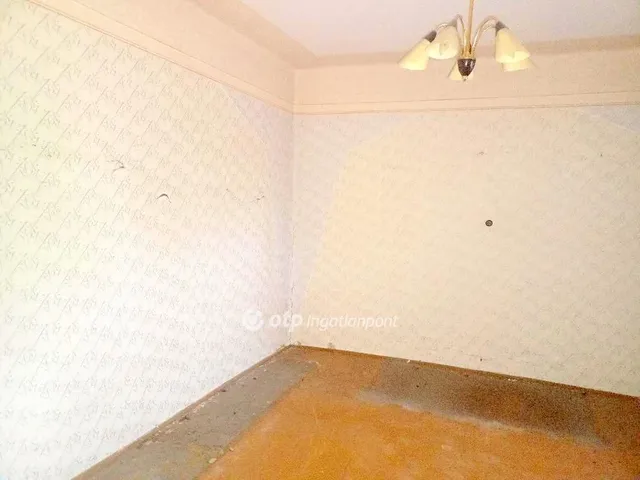 Eladó ház Kisújszállás 95 nm