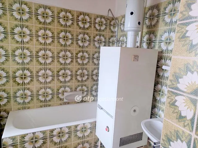 Eladó ház Kisújszállás 95 nm