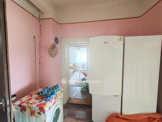 Eladó ház Jászladány 89 nm